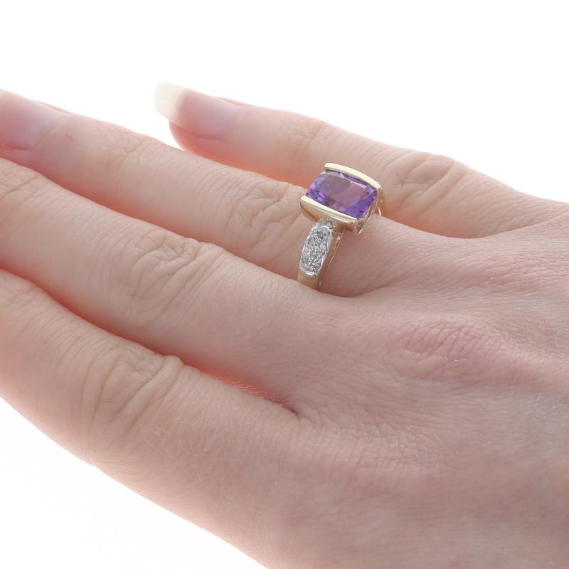 Women's Yellow Gold Amethyst & Diamond Ring - 10k Rectangular Cushion 2.21ctw Size 7 1/4 For Sale