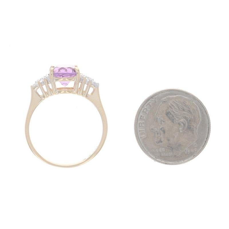 Bague en or jaune 14 carats, diamants et améthyste ovale 1,85 carat en vente 1