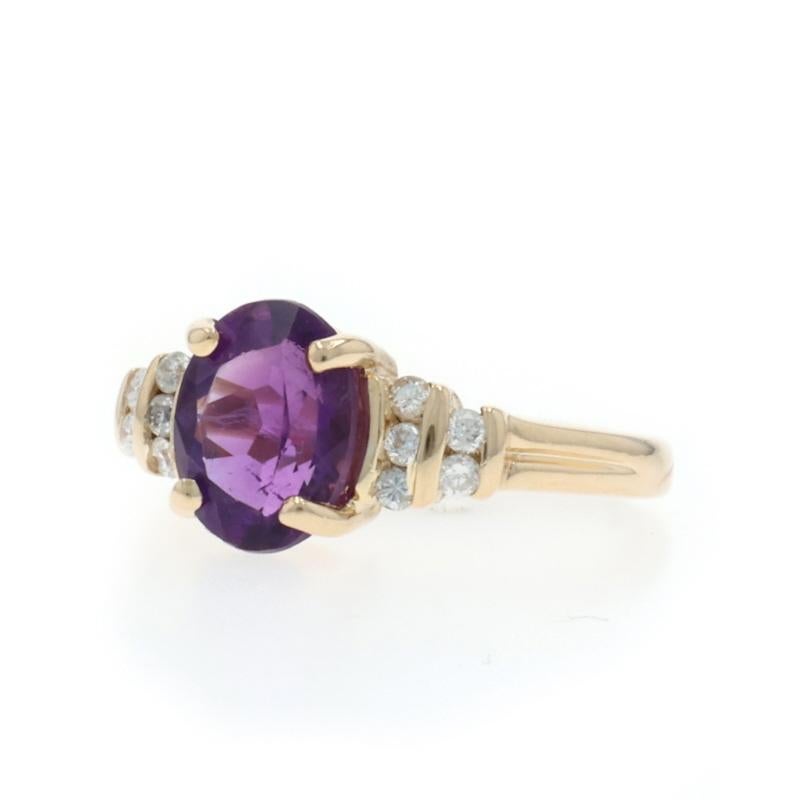 Bague en or jaune 14k Améthyste Diamant Ovale 1.95ctw Excellent état - En vente à Greensboro, NC