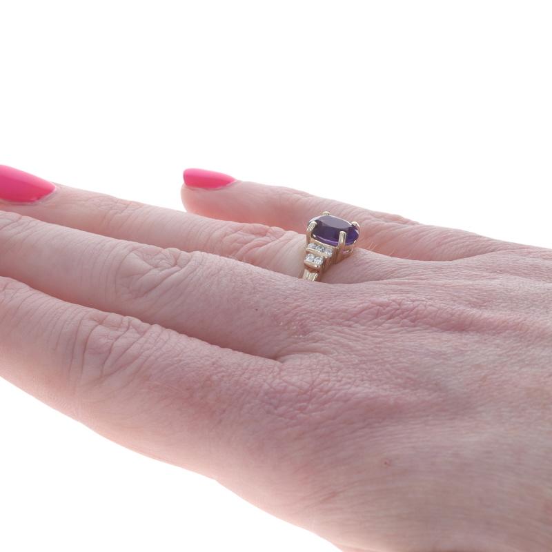 Bague en or jaune 14k Améthyste Diamant Ovale 1.95ctw Pour femmes en vente