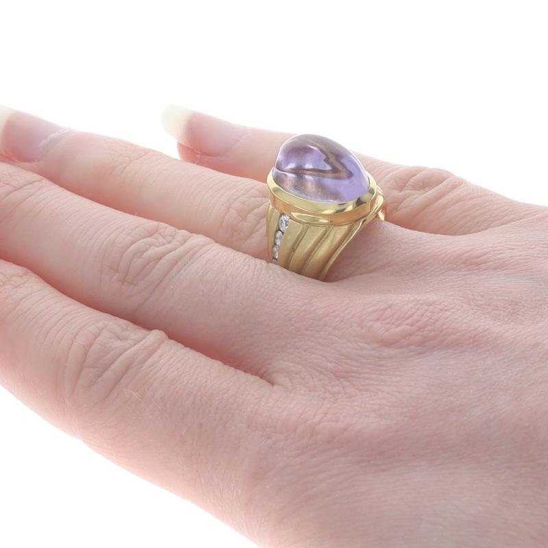 Yellow Gold Amethyst & Diamond Ring -18k Oval Cab 11.00ctw Ribbed Matte Sz 6 1/2 In Good Condition For Sale In Greensboro, NC