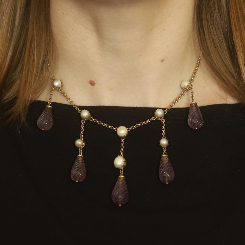 Perle Collier pendentif Edwardien en or jaune avec perles et améthystes - 15k sculpté antique en vente
