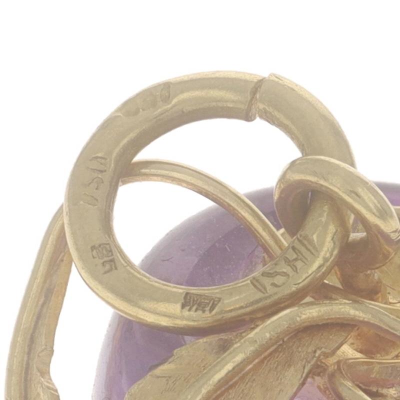 Donna Charm prugna ametista in oro giallo 18 carati con pietra intagliata in vendita