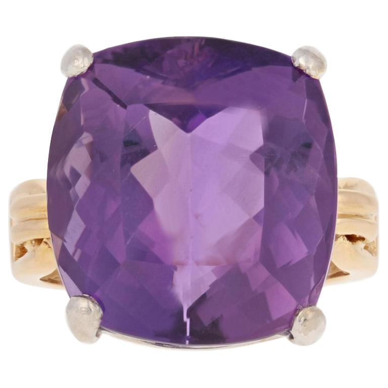 Yellow Gold Amethyst Ring, 18 Karat Cocktail 19.60 Carat Solitaire