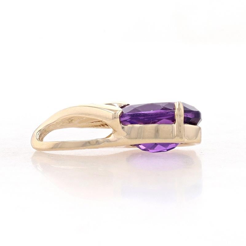 Oval Cut Yellow Gold Amethyst Solitaire Pendant - 14k Oval 2.40ct For Sale