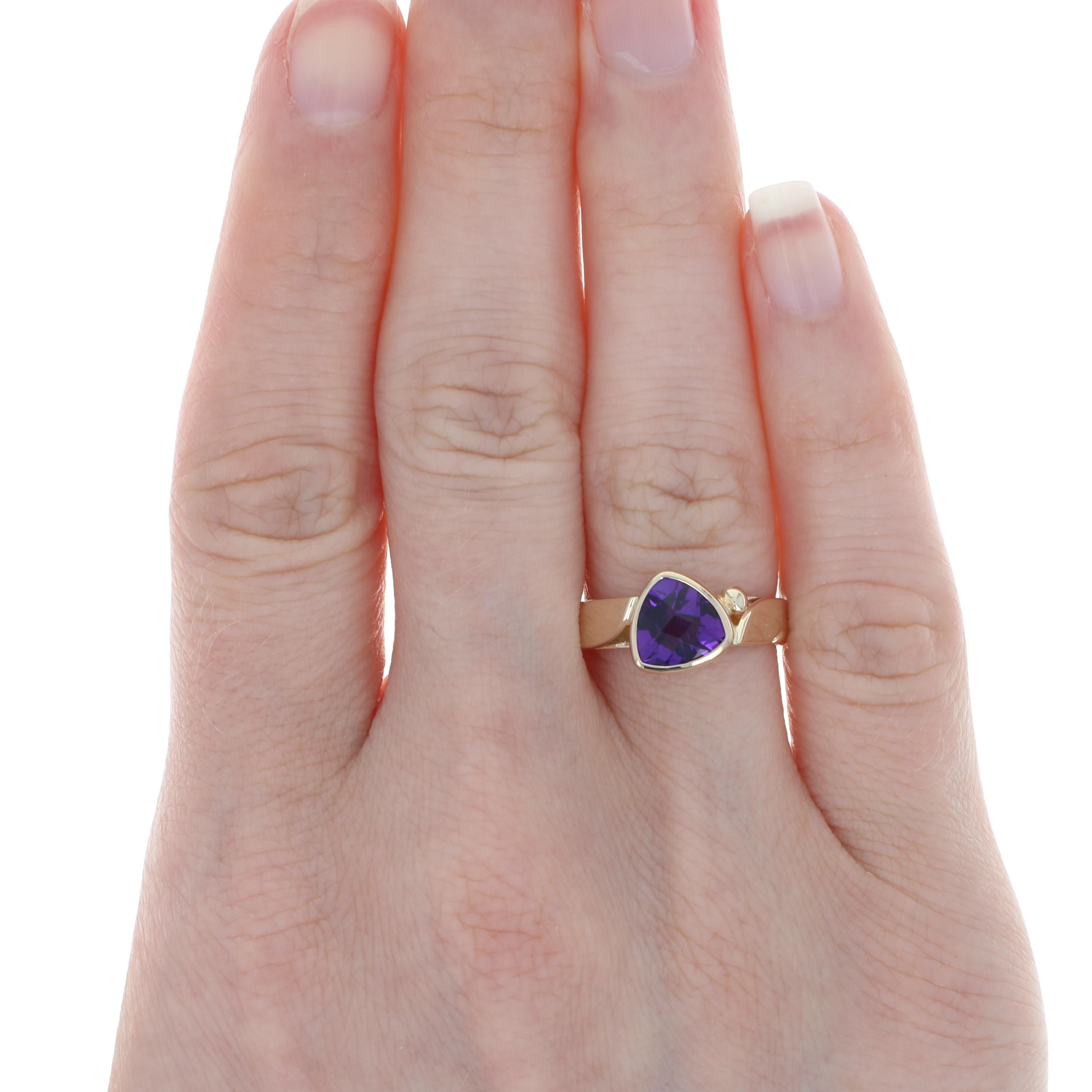 Trillion Cut Yellow Gold Amethyst Southwestern Solitaire Bypass Ring, 14k Trillion 1.50 Carat