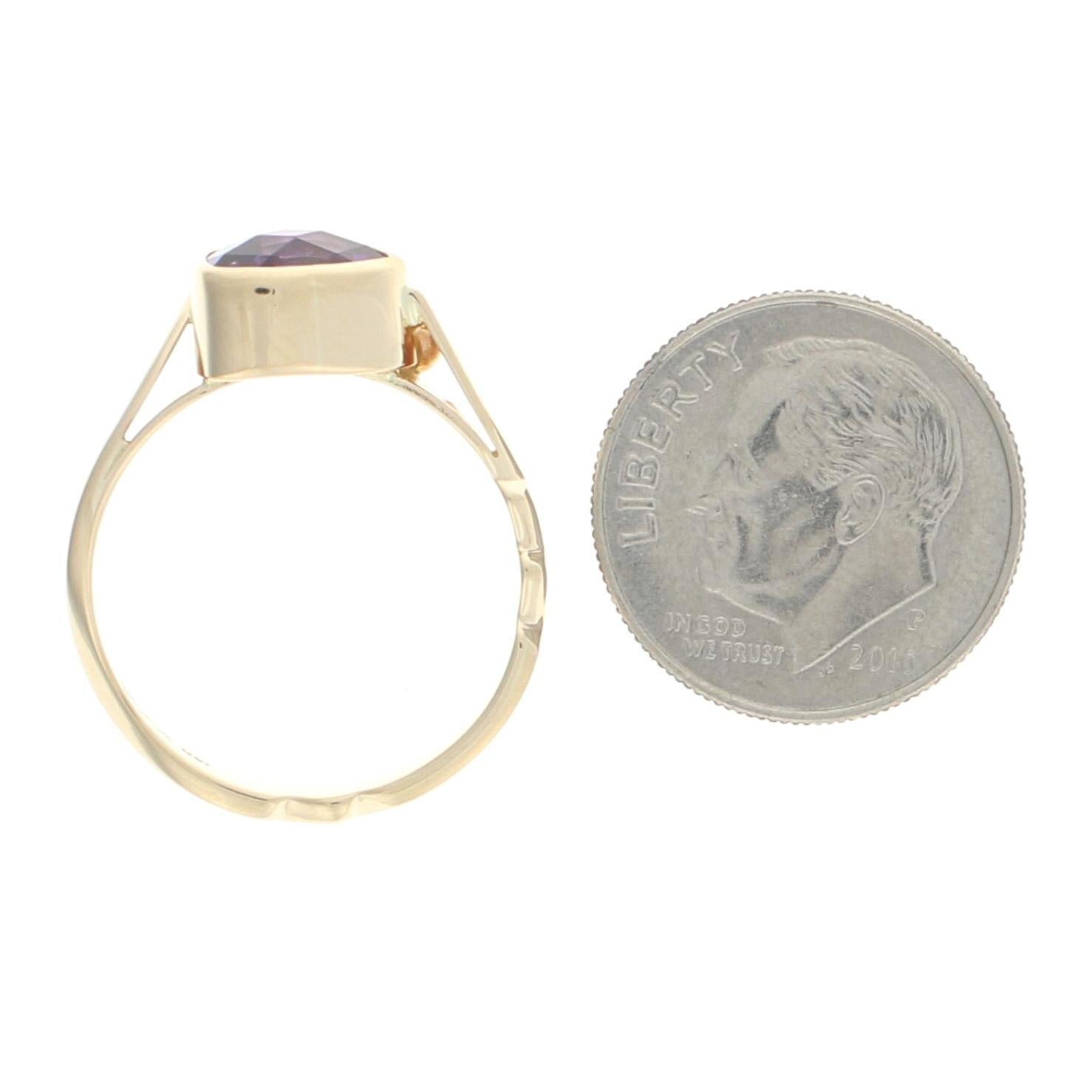 Yellow Gold Amethyst Southwestern Solitaire Bypass Ring, 14k Trillion 1.50 Carat 1