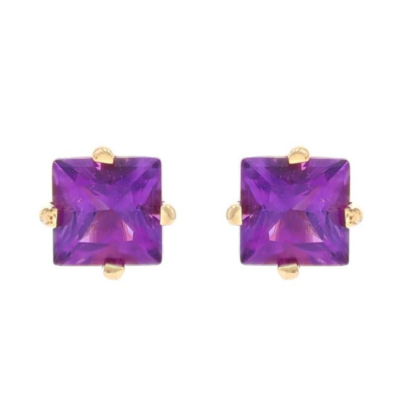 Contenuto del metallo: Oro giallo 14k

Informazioni su A. Stone

Ametiste naturali
Carati: .52ctw
Taglio: Quadrato
Colore: viola

Carati totali: .52ctw

Stile: Borchia
Tipo di chiusura: Chiusura a farfalla

Misure

Alto: 7/32
