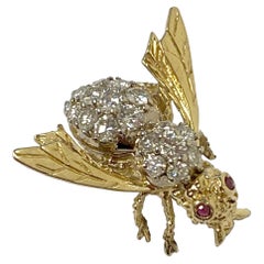 Vintage Yellow Gold and Diamond Bee Brooch