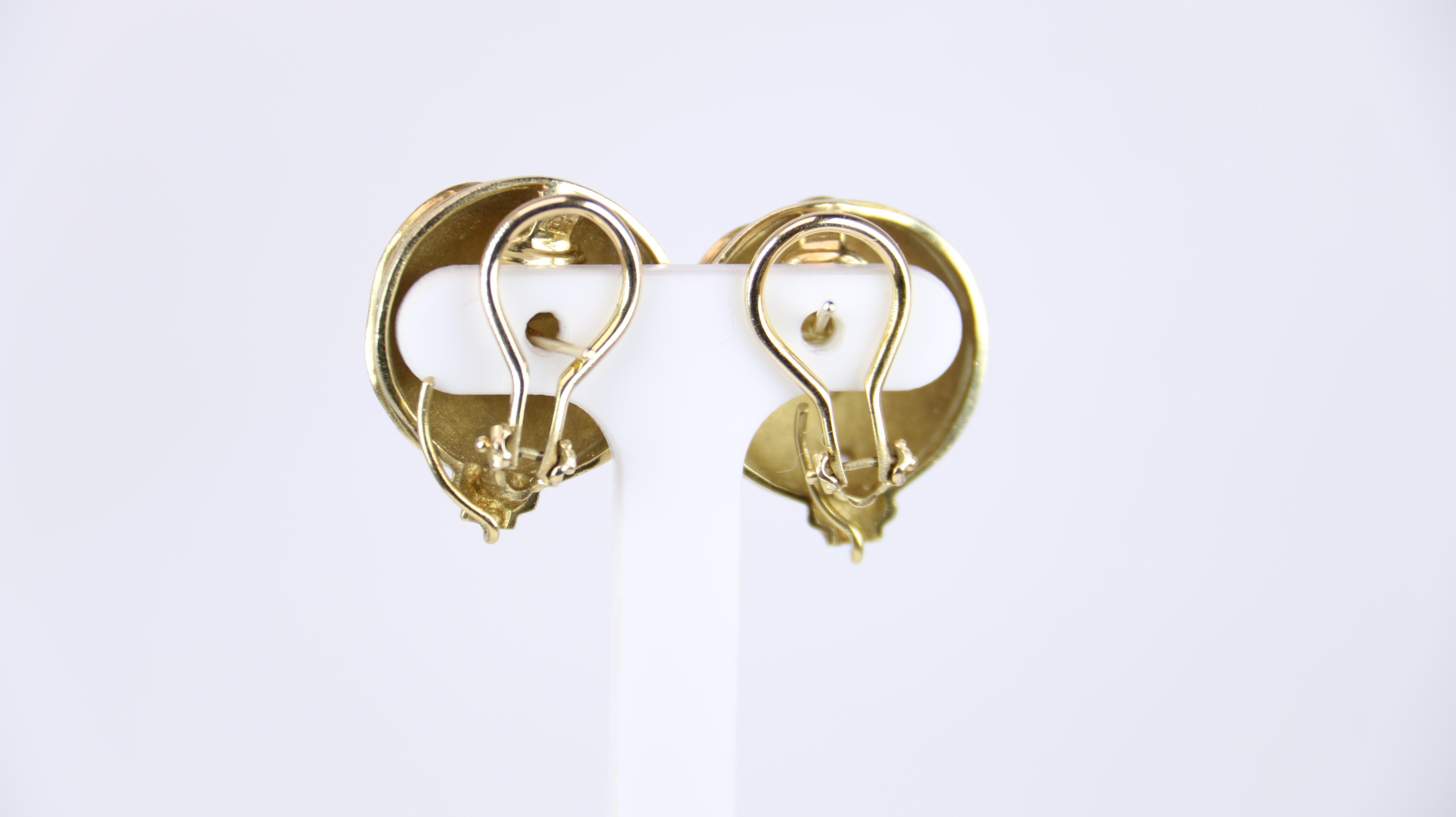 Women's Yellow Gold and Diamond Mahlia Earrings