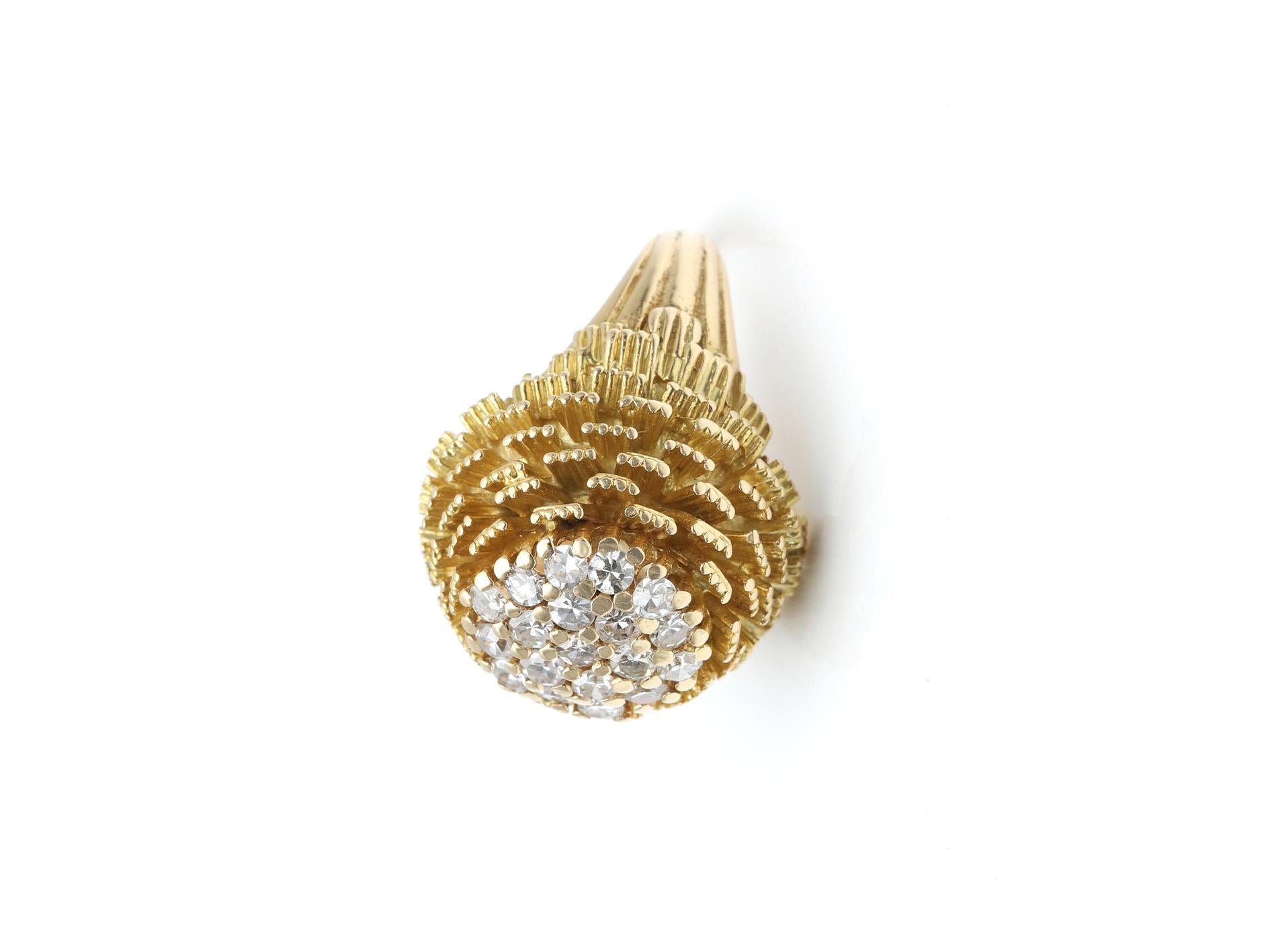 Bague en or jaune et diamants, vers 1970 en vente 4