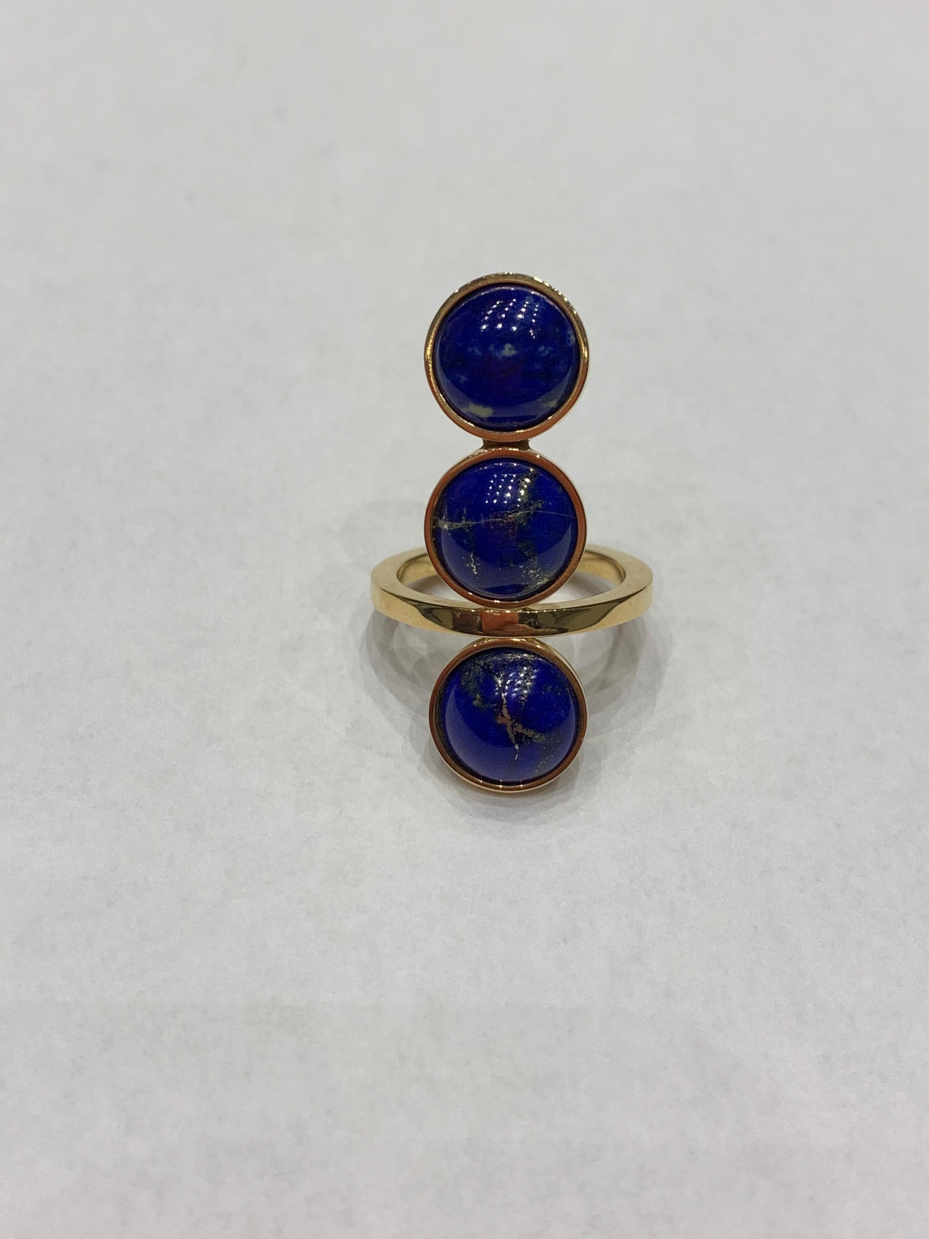 Yellow Gold and Lapis Lazuli Cocktail Ring 1