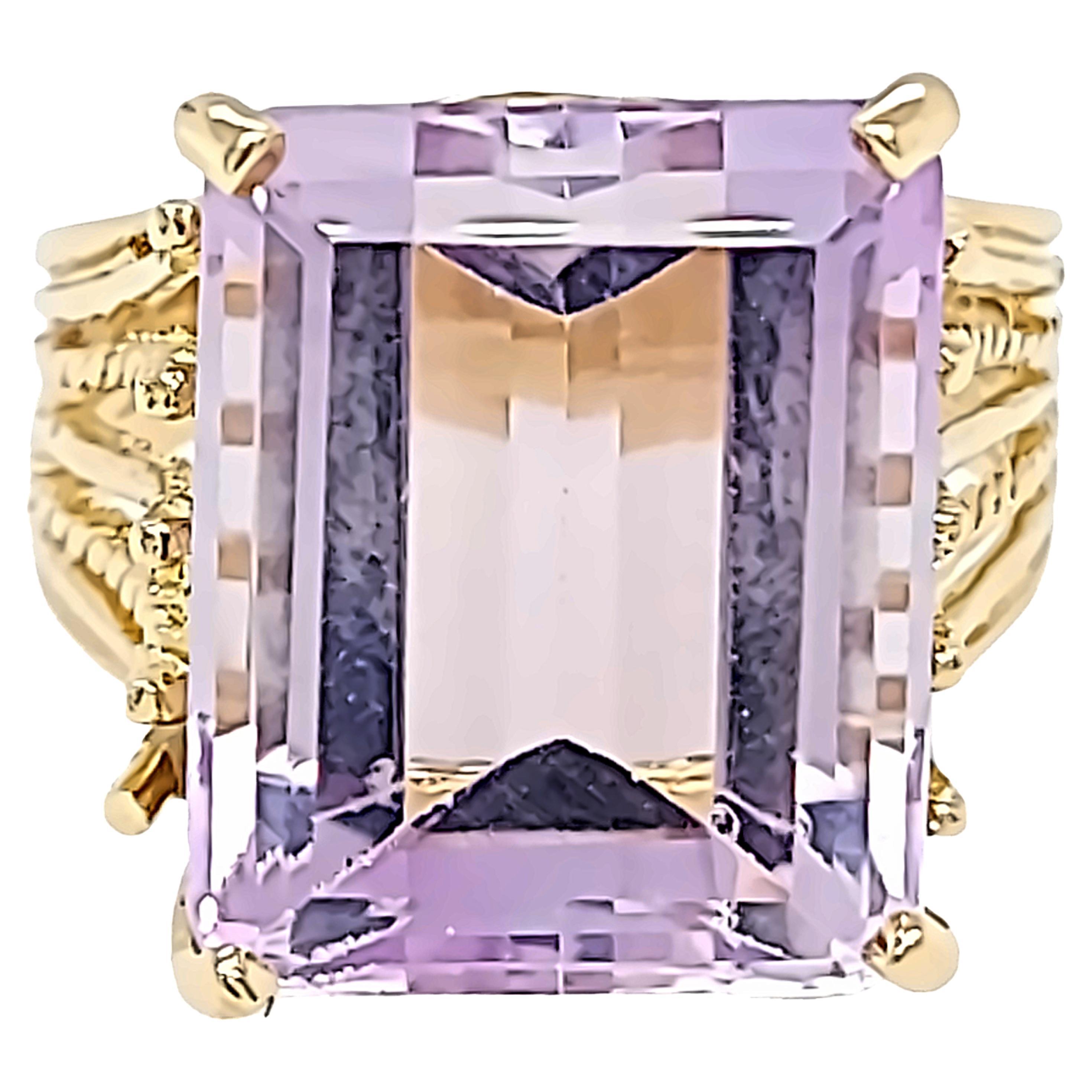 Yellow Gold and Lavender Amethyst Cocktail Ring