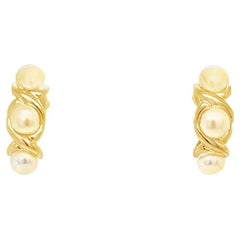 Créoles en or jaune et perles