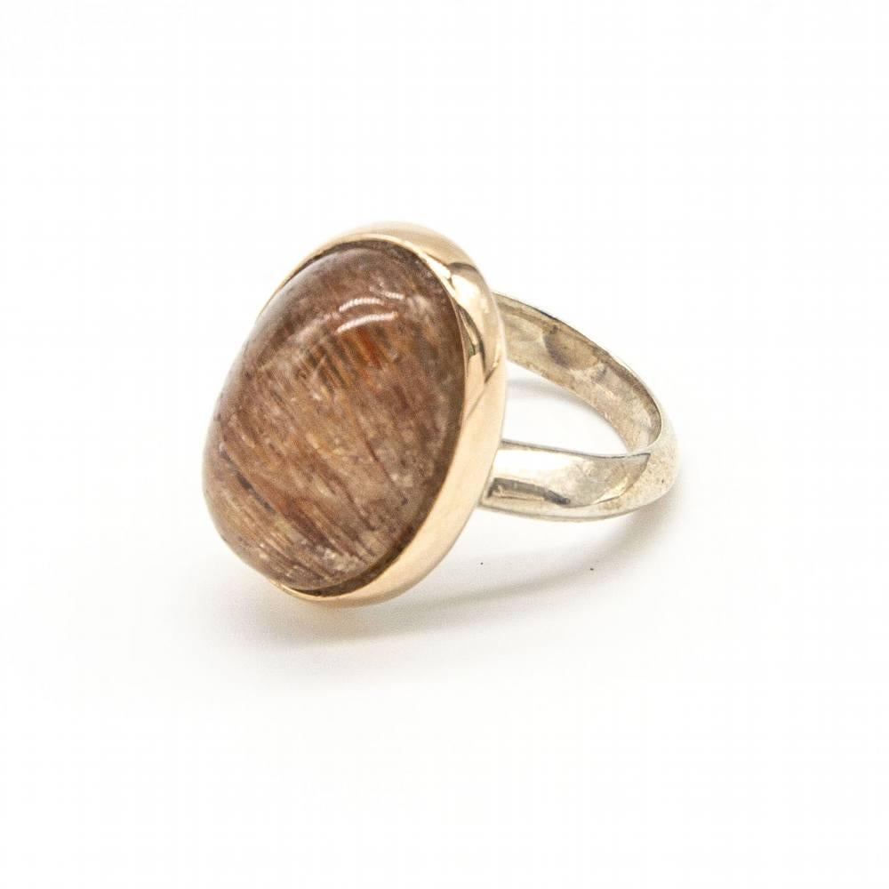 Yellow Gold and Silver Ring with Rutilated Quartz In Good Condition For Sale In Barcelona, CT