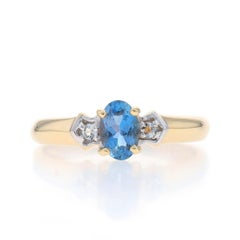 Yellow Gold Aquamarine & White Topaz Ring - 14k Oval .46ctw Knife-Edge