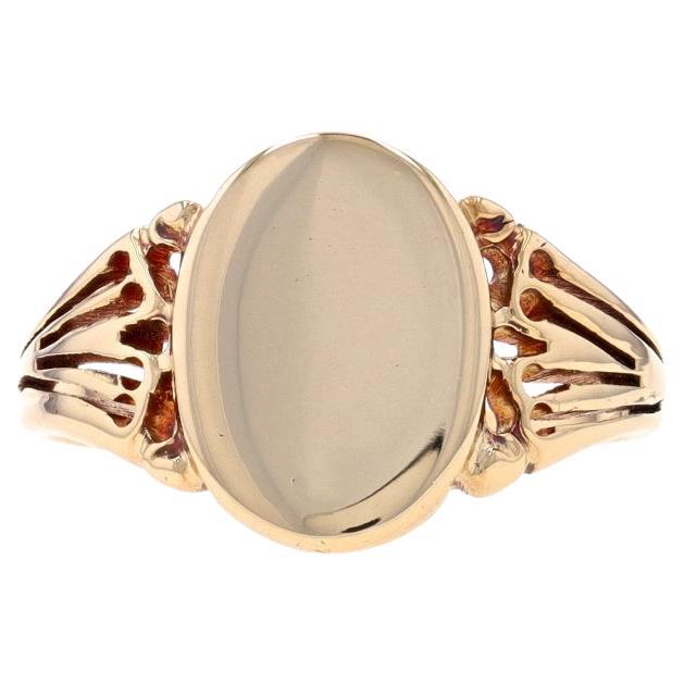 Yellow Gold Art Deco Oval Signet Ring - 10k Engravable For Sale