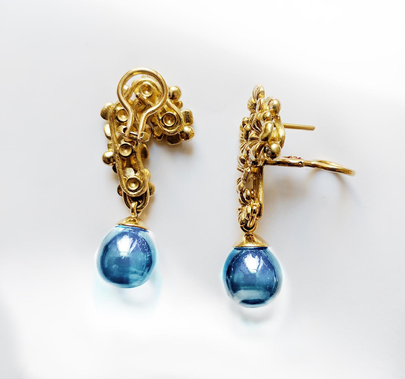 Yellow Gold Blossom Earrings with Diamonds and Topaz For Sale 4