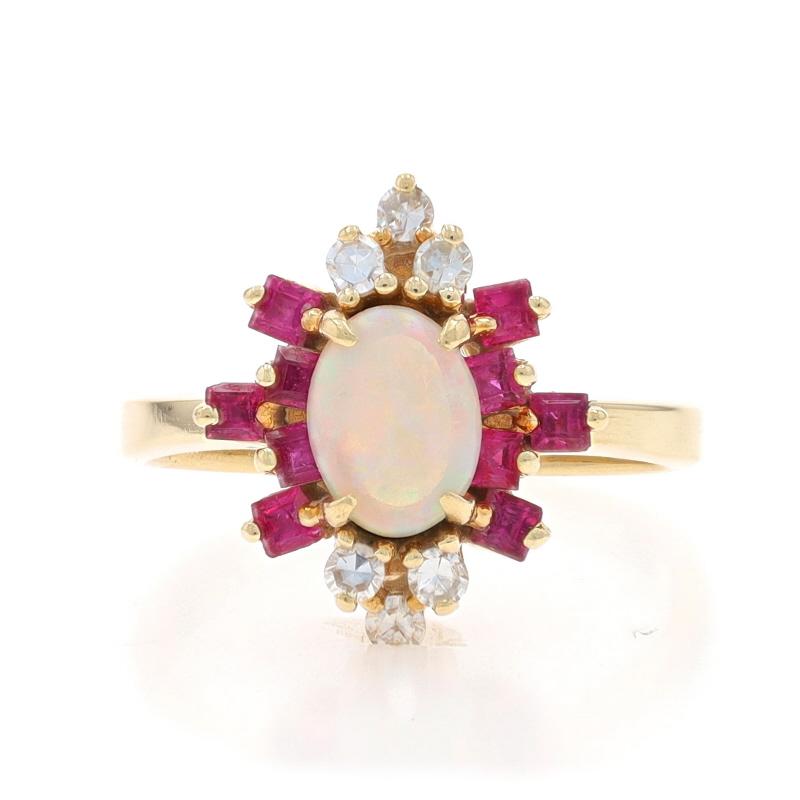Dimensioni: 6 1/4
Costo della taglia: Up 2 taglie per $35 o Down 1 taglia per $35

Contenuto del metallo: Oro giallo 14k

Informazioni su A. Stone

Opale australiano naturale
Carati: .60ct
Taglio: Cabochon ovale

Diamanti naturali
Carati:
