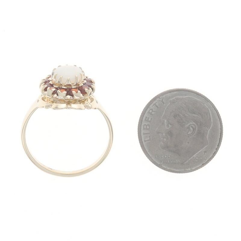 Or jaune Opale australienne Garnet Halo Ring 10k 1.88ctw Floral en vente 1