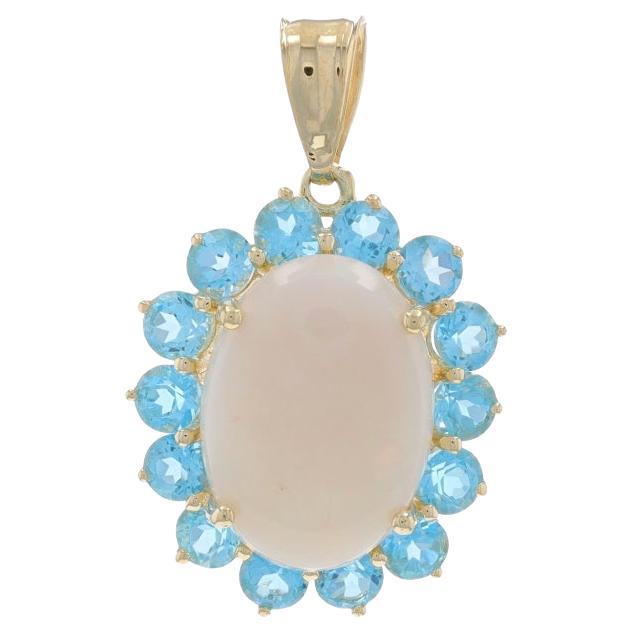 Or Jaune Opale Australienne Topaze Bleue Suisse Halo Pendentif 14k Cab 3.67ctw Floral en vente