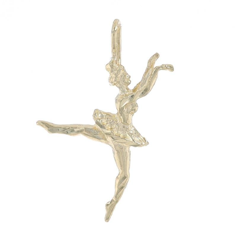 Contenu du métal : Or jaune 14k

Thème : Ballerine, ballet classique
Caractéristiques : Décor gravé

Mesures

Hauteur (à partir de l'attache fixe) : 13/16
