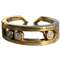 Retro Yellow Gold Band Ring set with Diamonds