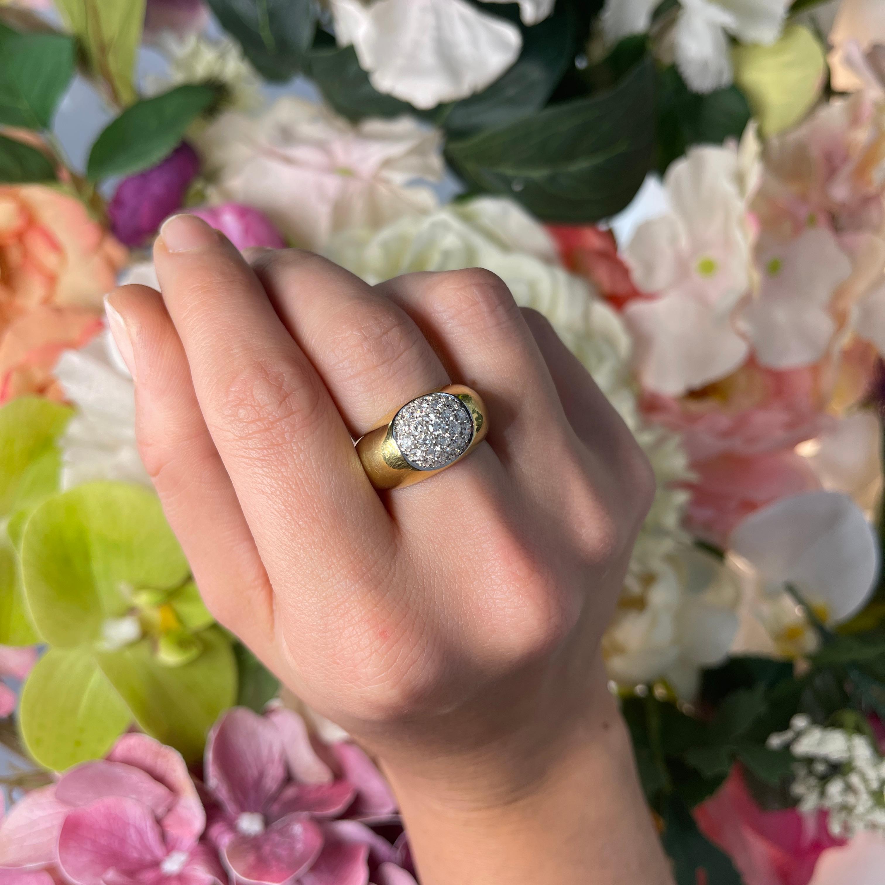 Yellow Gold Band Ring with Pavé Diamond Dome, 0.82 Carats For Sale 2