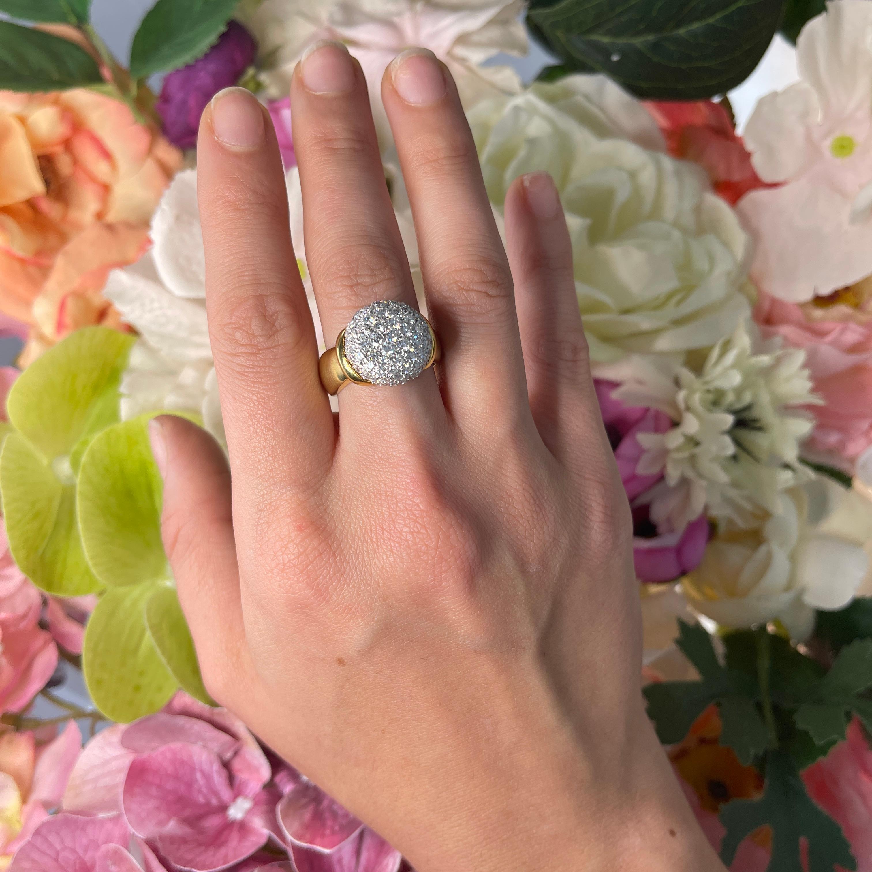 Yellow Gold Band Ring with Pavé Diamond Sphere, 1.50 Carats For Sale 1
