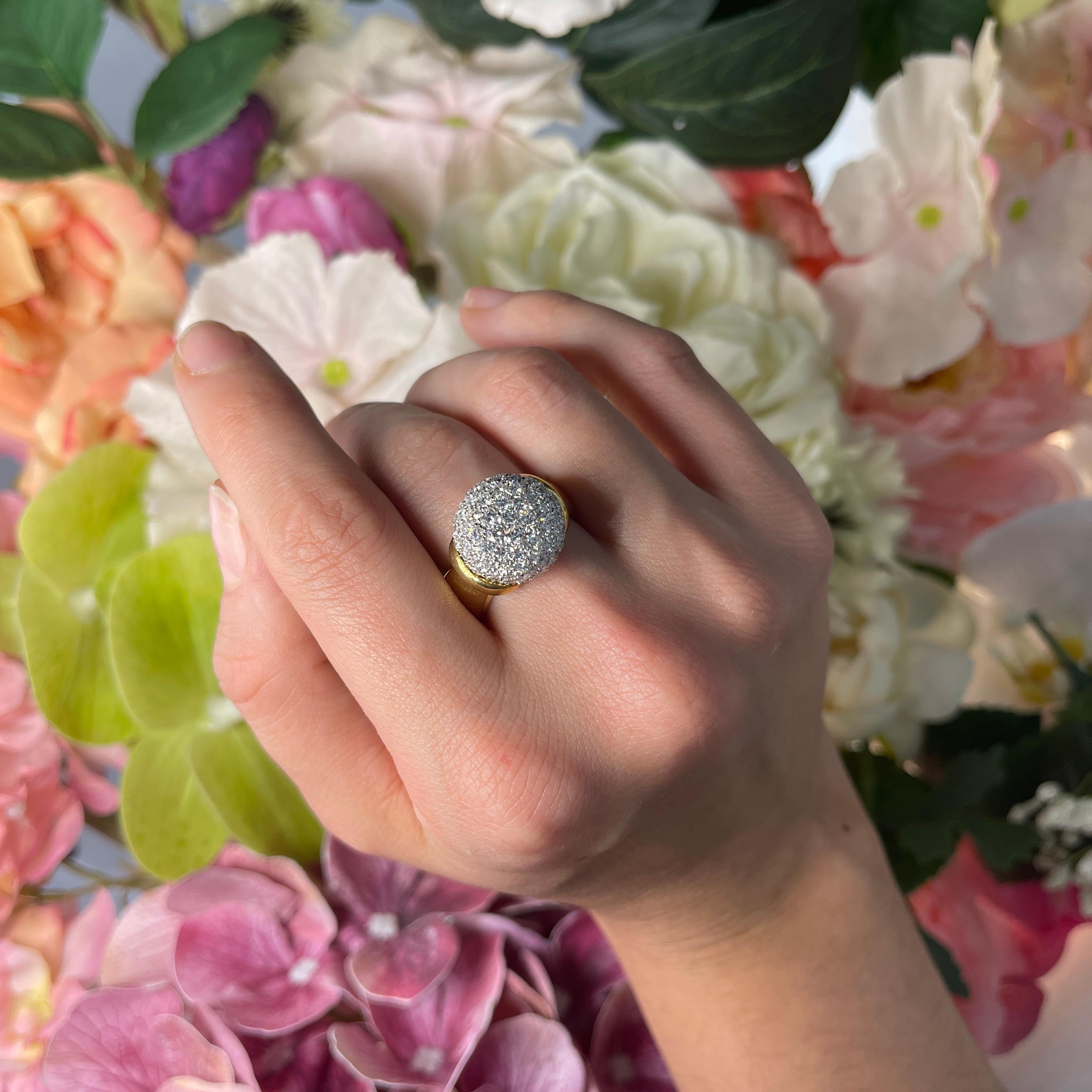 Yellow Gold Band Ring with Pavé Diamond Sphere, 1.50 Carats For Sale 2