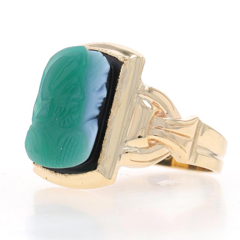 Mixed Cut Yellow Gold Banded Agate Vintage Men's Ring - 10k Cameo Ancient Warrior Milgrain For Sale