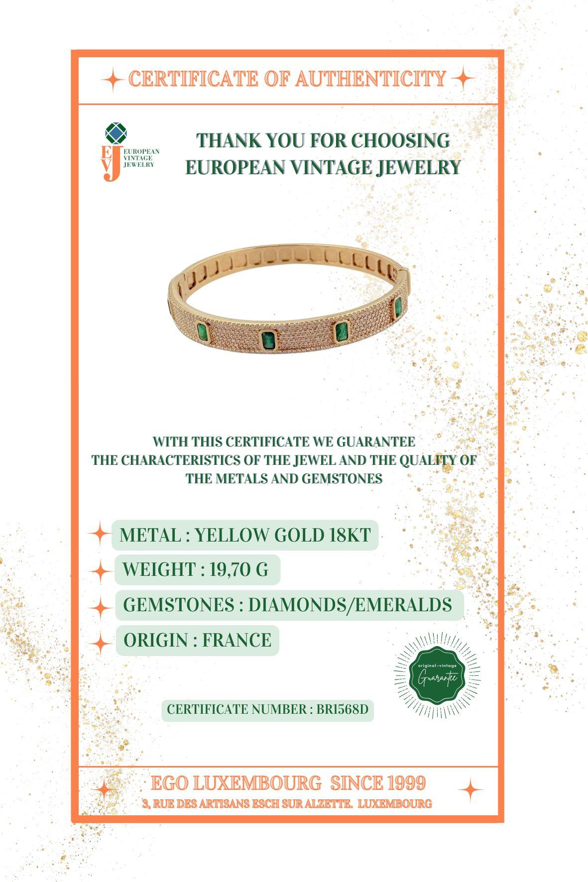 Bracelet en or jaune avec diamants et émeraudes en vente 2