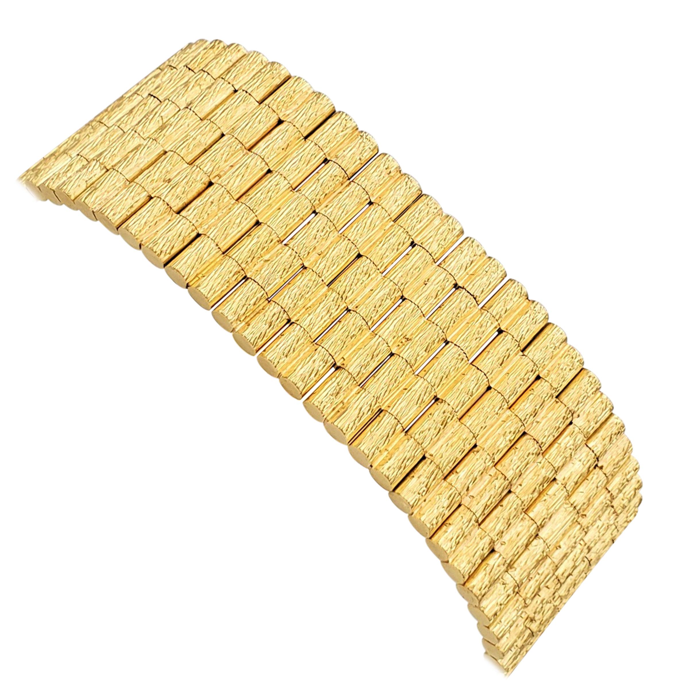 Yellow Gold Bark Finish Bracelet