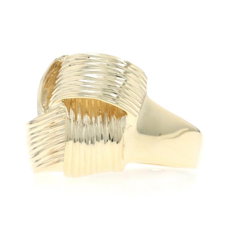Anneau en or jaune avec nœud en tresse 14k Pour femmes en vente