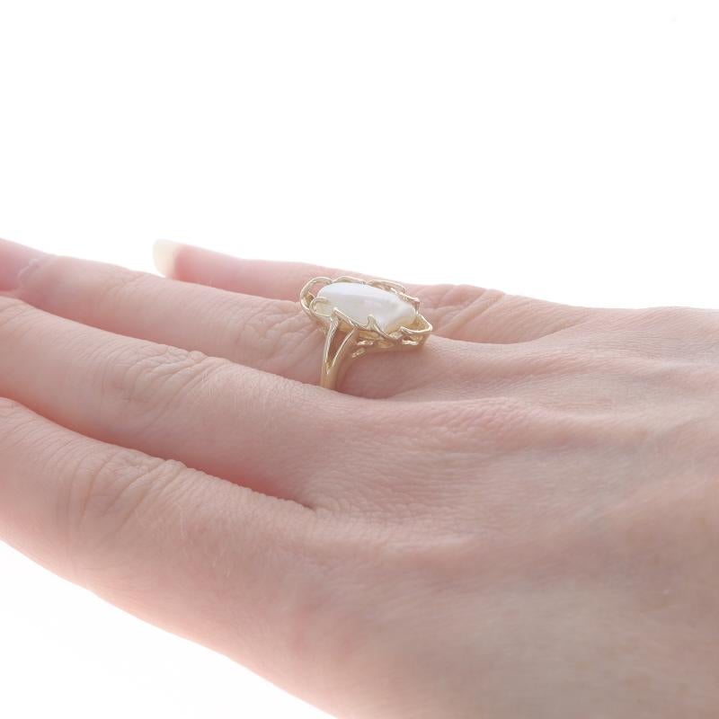 Women's Yellow Gold Biwa Pearl Cocktail Solitaire Bypass Ring - 14k For Sale