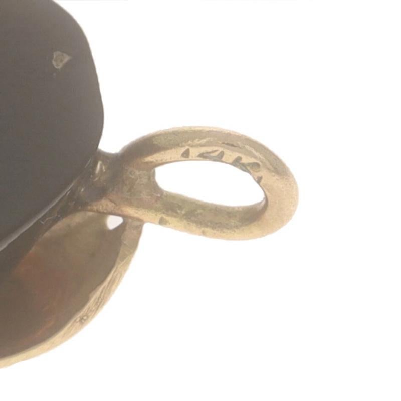 Ciondolo in oro giallo con corallo nero e perle Akoya - 14 carati - floreale In condizioni ottime in vendita a Greensboro, NC