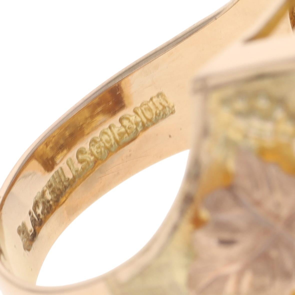 Anillo para hombre de oro amarillo Black Hills - 10k Racimos y hojas de uva en venta 3