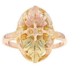 Statement-Ring aus Gelbgold mit schwarzen Hills in Gold - 10k Traubenvine