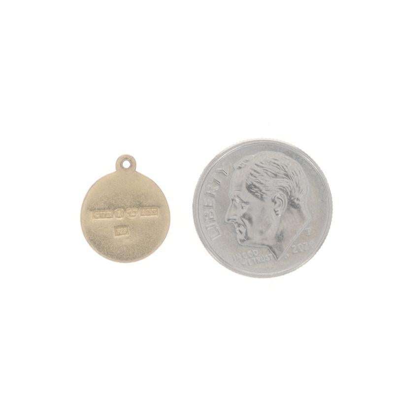 Gelbgold Blau Emaille Tre Kronor Charme - 18k schwedischen Three Crowns Sverige Disc im Zustand „Hervorragend“ in Greensboro, NC