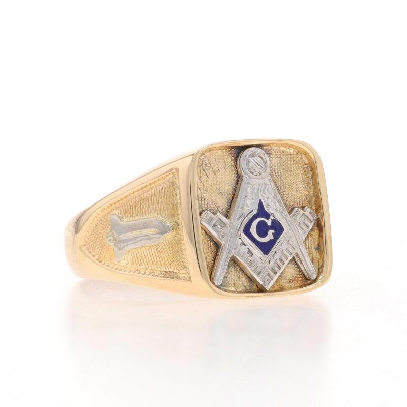 Yellow Gold Blue Lodge Men's Master Mason Ring - 10k Blue Enamel Masonic For Sale 1