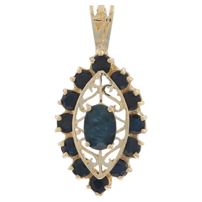 Pendentif Halo en Or Jaune Saphir Bleu - 10k Oval 2.92ctw en vente