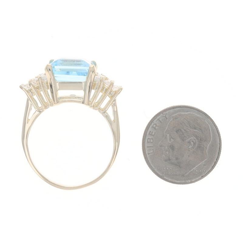 Bague Cocktail Or Jaune Topaze Bleue Zirconias Cubiques - 14k Emeraude 8.72ctw en vente 1