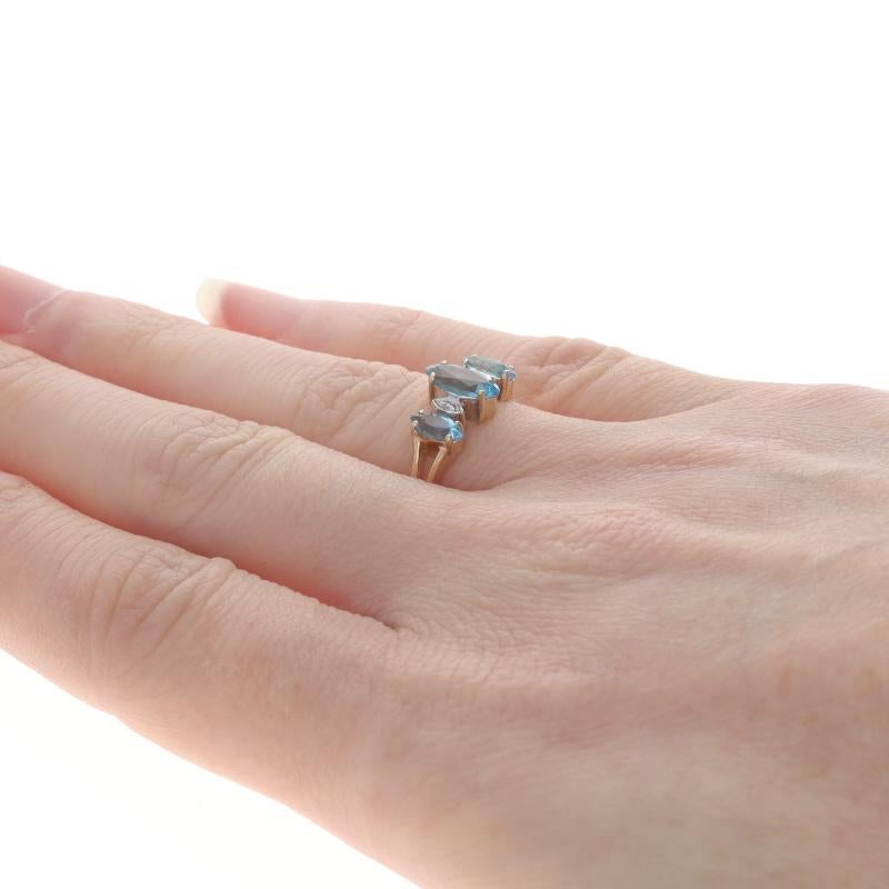Gelbgold Blauer Topas & Diamantring - 10k Marquise 1,30ctw Drei-Stein-Ring Damen