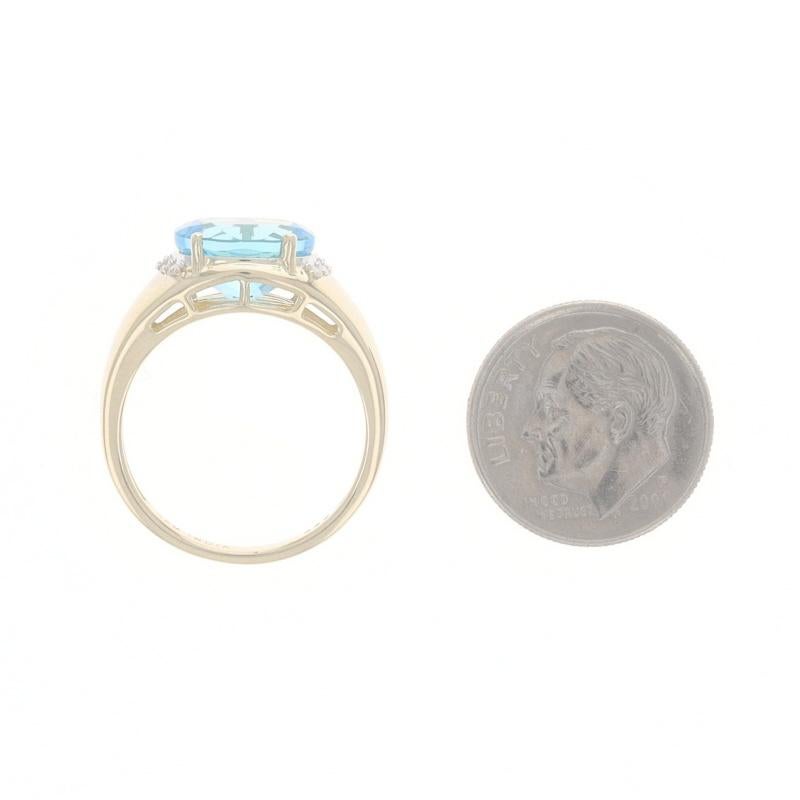 Bague en or jaune 14 carats avec topaze bleue et diamants, 3,58 ctw Est-Ouest en vente 1
