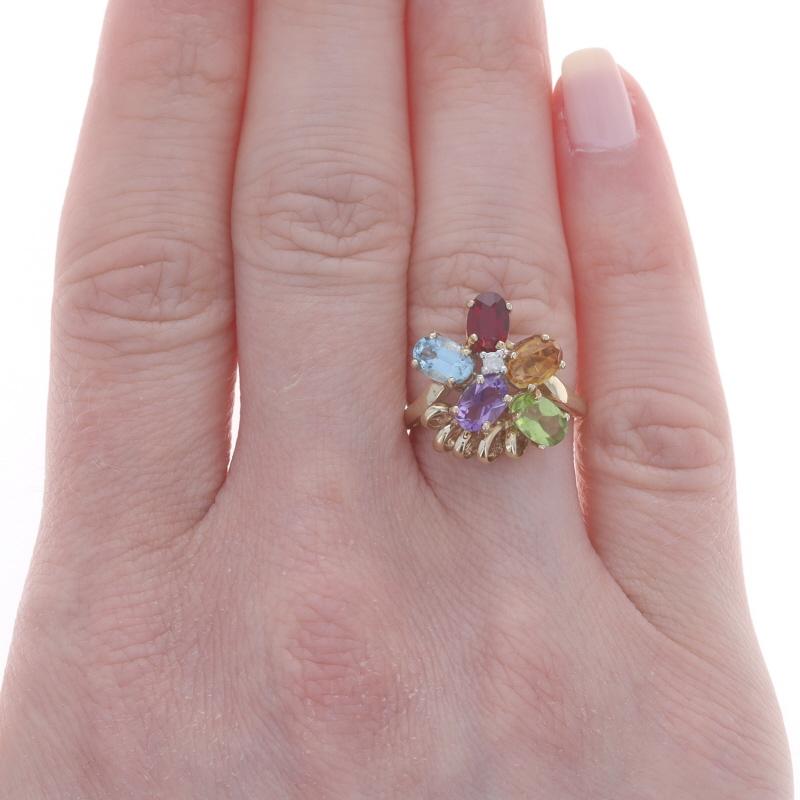 Oval Cut Yellow Gold Blue Topaz Garnet Peridot Cluster Cocktail Ring - 10k Oval 2.55ctw For Sale
