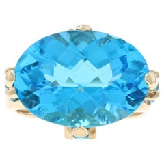 Yellow Gold Blue Topaz Ring - 14k Oval Checkerboard 16.10ctw Yellow Gold Blue Topaz Ring - 14k Oval Checkerboard 16.10ctw