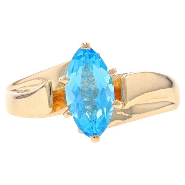 Bague en or jaune avec solitaire en topaze bleue - 10k Marquise 1.20ct en vente