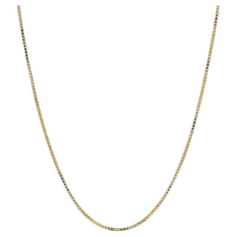 Collier de chaîne en or jaune 14k Italie 22". en vente