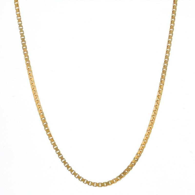 Metal Content: 14k Yellow Gold

Chain Style: Box
Necklace Style: Chain
Fastening Type: Spring Ring Clasp

Measurements

Length: 16