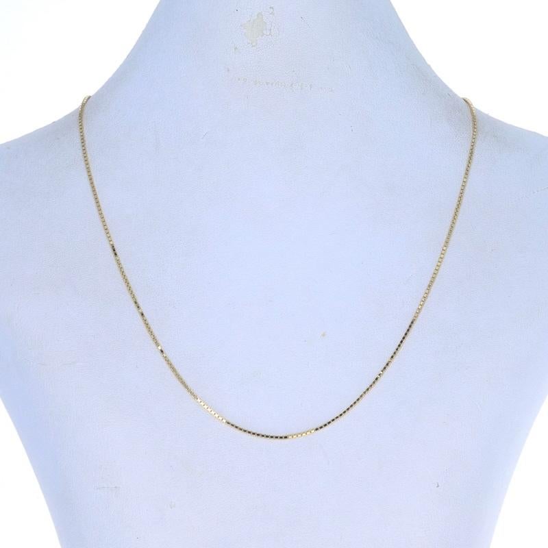 Metal Content: 14k Yellow Gold

Chain Style: Box
Necklace Style: Chain
Fastening Type: Lobster Claw Clasp

Measurements

Length: 16